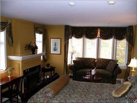 The Beacon Inn At Sidney Room photo